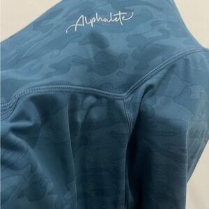 Alphalete Blue Camo leggings